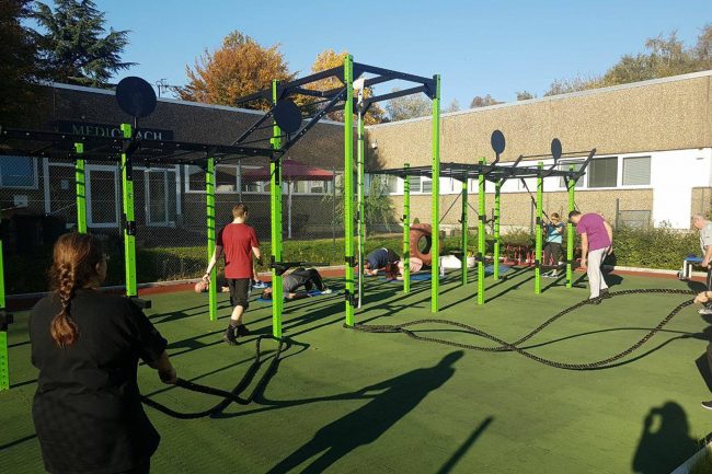 Medicoach-outdoor-009